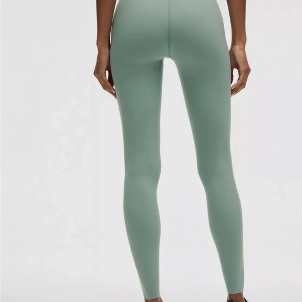 Lululemon Athletica Glow Up Crater Blue High-Waisted Leggings Seamless Fit - Picture 2 of 5